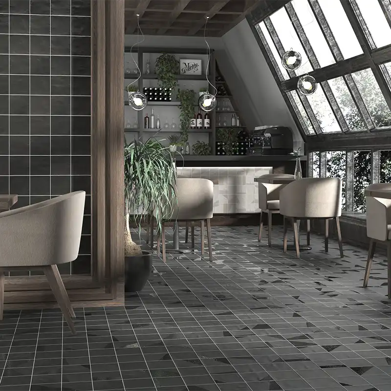 Glow Noir – Image 3